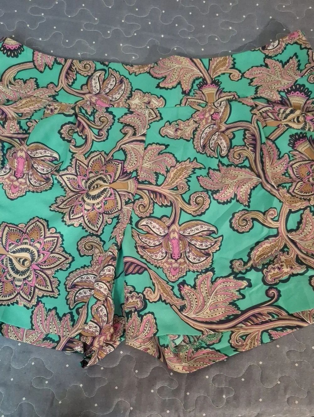 LOFT Turquoise Paisley Print Women’s Shorts size 12